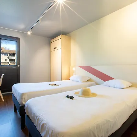 Ibis Budget Centre